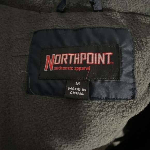 NORTHPOINT Womens/Mens Puffer Coat! - Picture 10 of 10